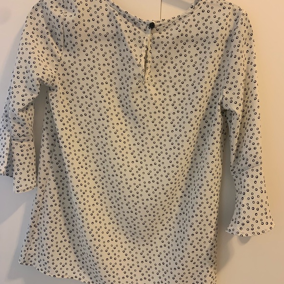 Beautiful and versatile blouse size S - Picture 2 of 2